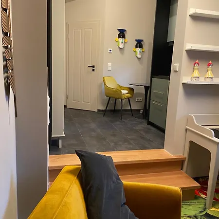 Hotel Pebbles By Ring