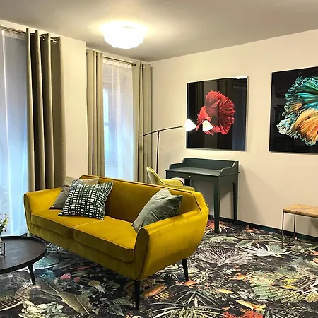 Hotel Pebbles By Ring *