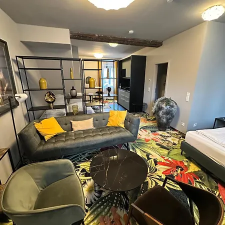 Pebbles By Ring * 레겐스부르크