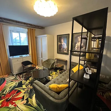 Pebbles By Ring * 레겐스부르크