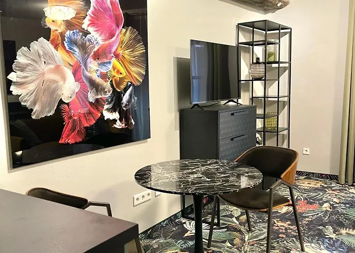 Pebbles By Ring Hotel