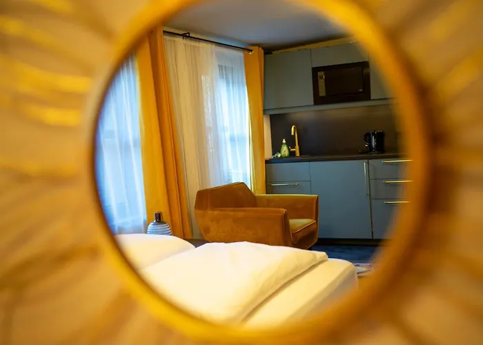 Pebbles By Ring Hotel